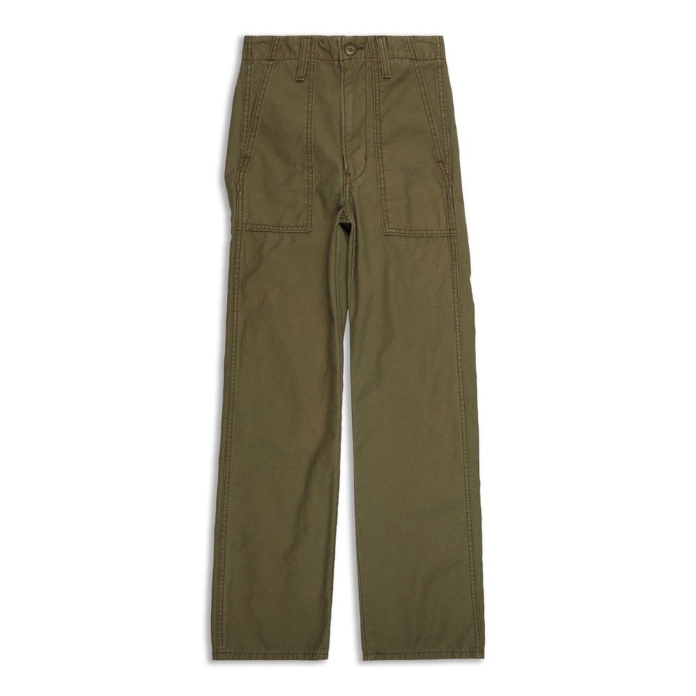 Levi’s ribcage straight utility/ cargo/ khaki pants in army green